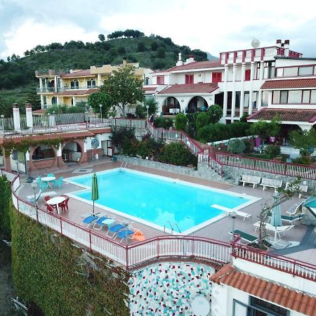 Casa Vacanze Villa Pellegrino Σαλέρνο Εξωτερικό φωτογραφία